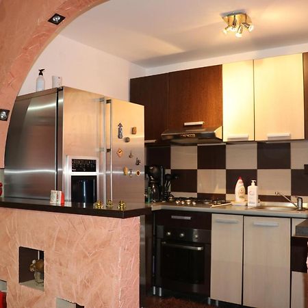 Amelia House Hotel Fagaras Ngoại thất bức ảnh